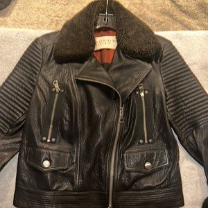 Women’s Burberry Brit Leather Bomber! US 6.